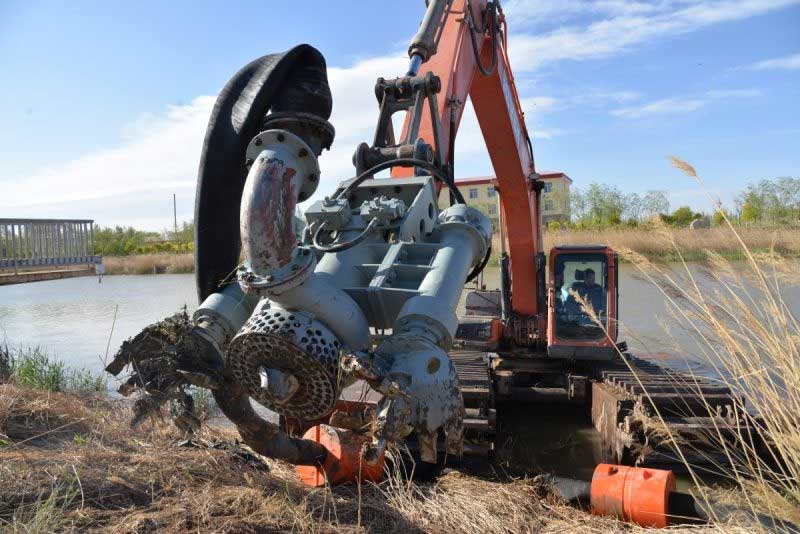 hydraulic dredging pump construction site
