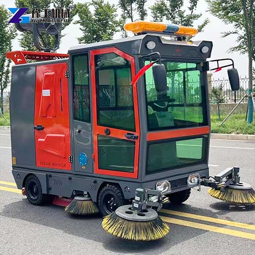 electric road sweeper